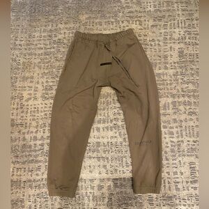 Green/brown essentials pants mens